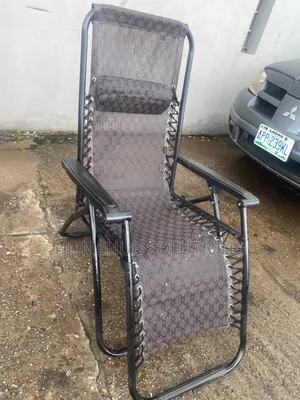 Relaxing Recliner Rattan Outdoor/Indoor Chairs Like New