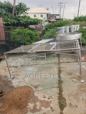 Chicken Drip Table