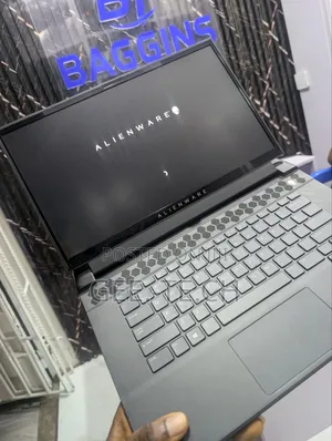 Laptop Alienware M15 R4 32GB Intel Core i7 SSHD (Hybrid) 512GB