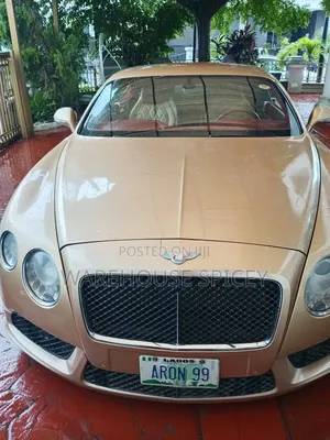 Bentley Continental 2015 Gold