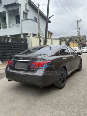 Lexus ES 350 2011 Gray