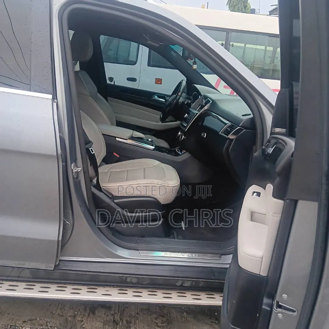 Mercedes-Benz M Class 2013 Gray