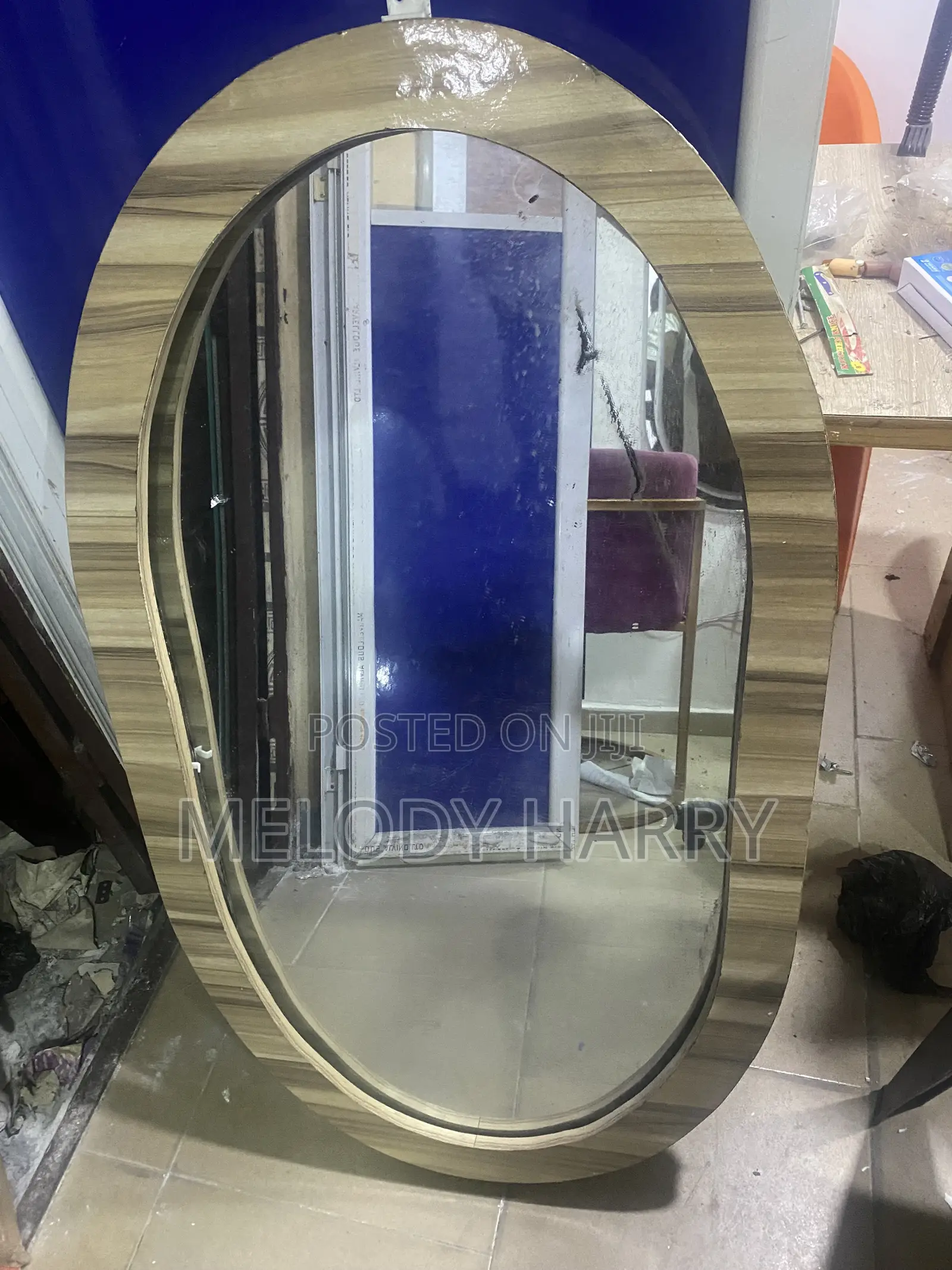 Frame Mirror