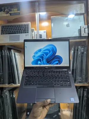 Laptop Dell Latitude 5400 8GB Intel Core i5 SSD 256GB
