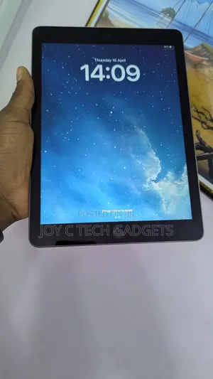 Apple iPad 9.7 128 GB Silver