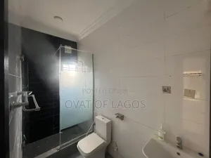 2bdrm Apartment in Ikate Lekki for rent
