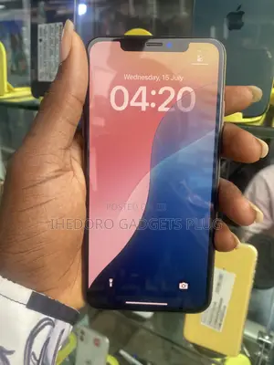 Apple iPhone XS Max 64 GB Gold