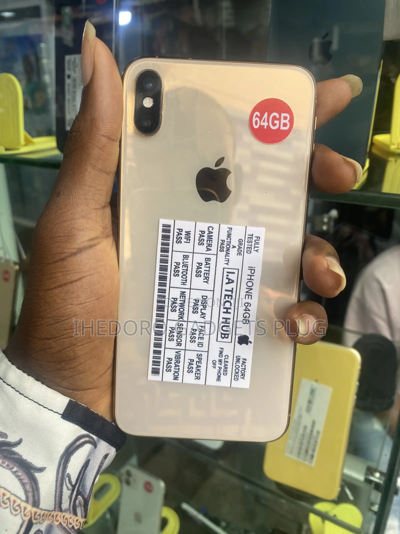 Apple iPhone XS Max 64 GB Gold