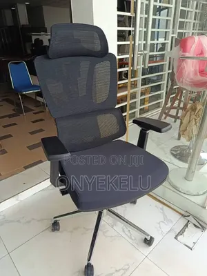 Executive Swivel Net Chair