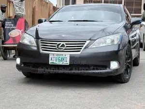 Lexus ES 350 2011 Black