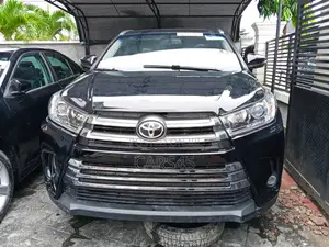 Toyota Highlander 2015 Black