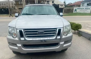Ford Explorer 2008 Silver