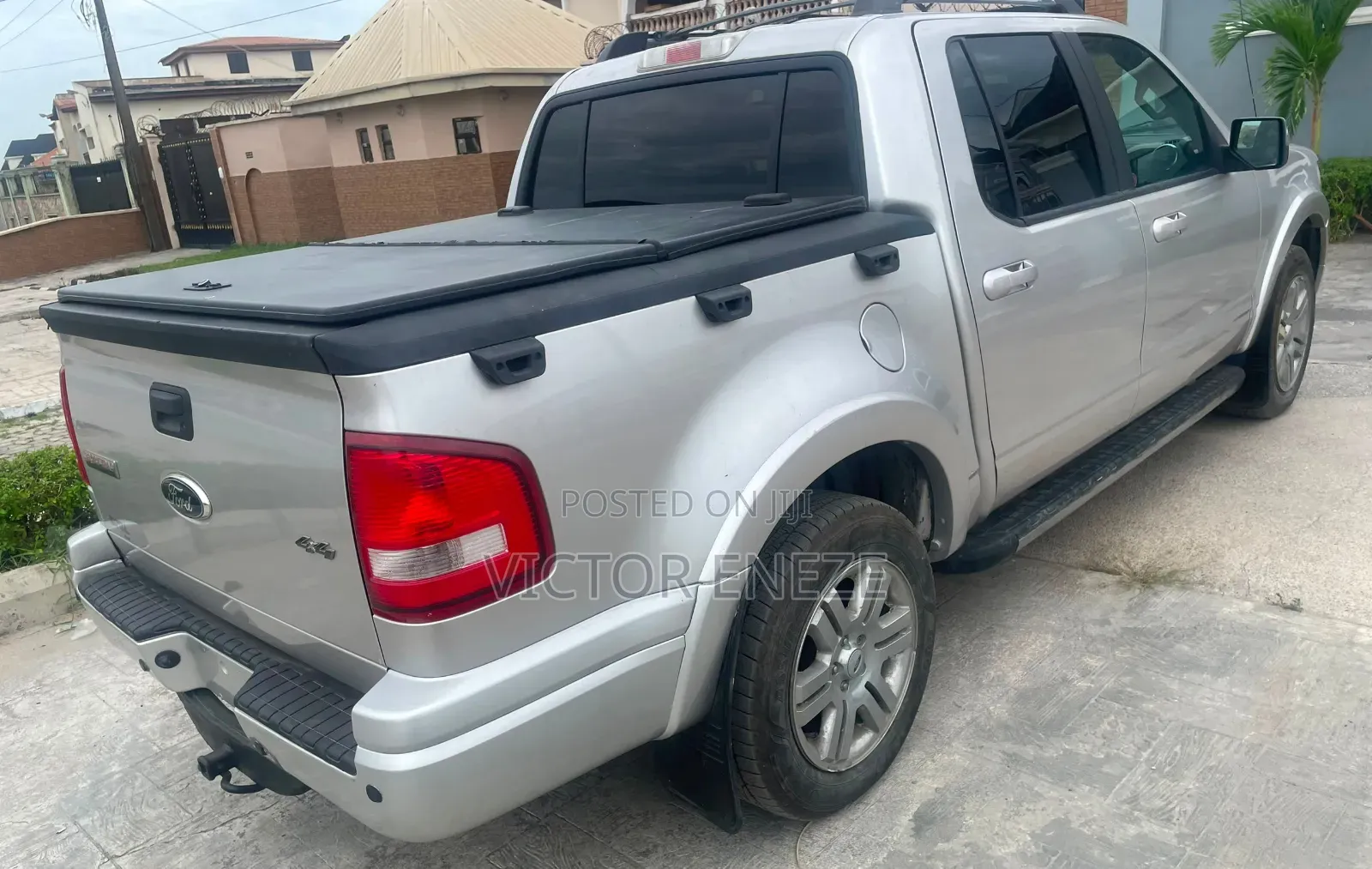 Ford Explorer 2008 Silver