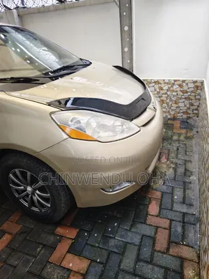 Toyota Sienna 2006 Gold