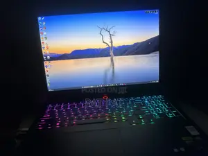 Laptop Lenovo Legion 7 64GB Intel Core Ultra 9 SSD 1T