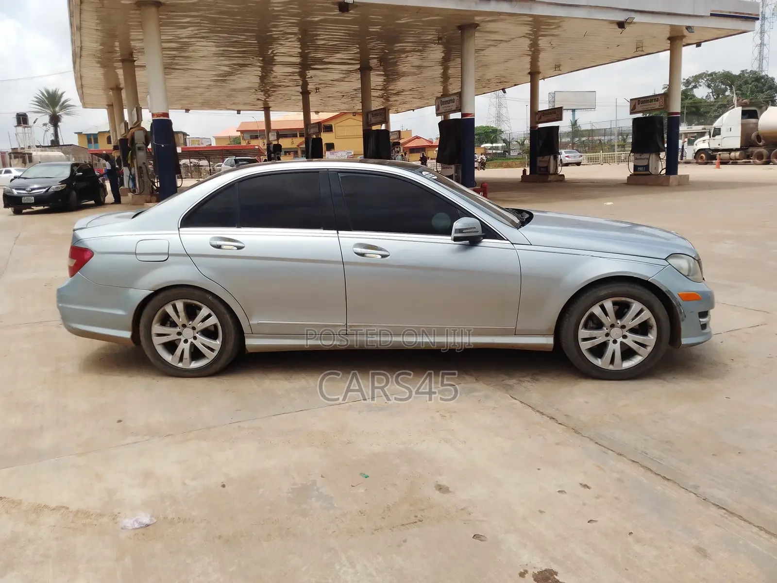 Mercedes-Benz C300 2013 Silver