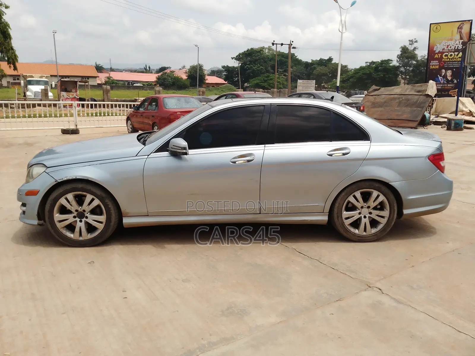 Mercedes-Benz C300 2013 Silver
