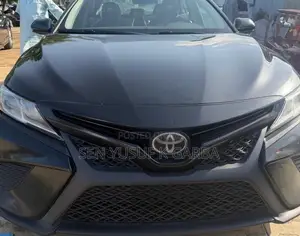 Toyota Camry SE (2.5L 4cyl 8A) 2019 Black