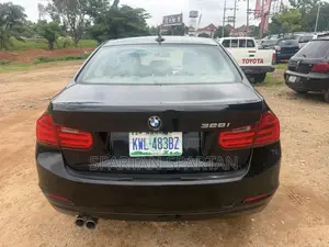 BMW 328i 2013 Black