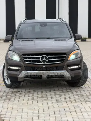 Mercedes-Benz M Class 2013 Brown