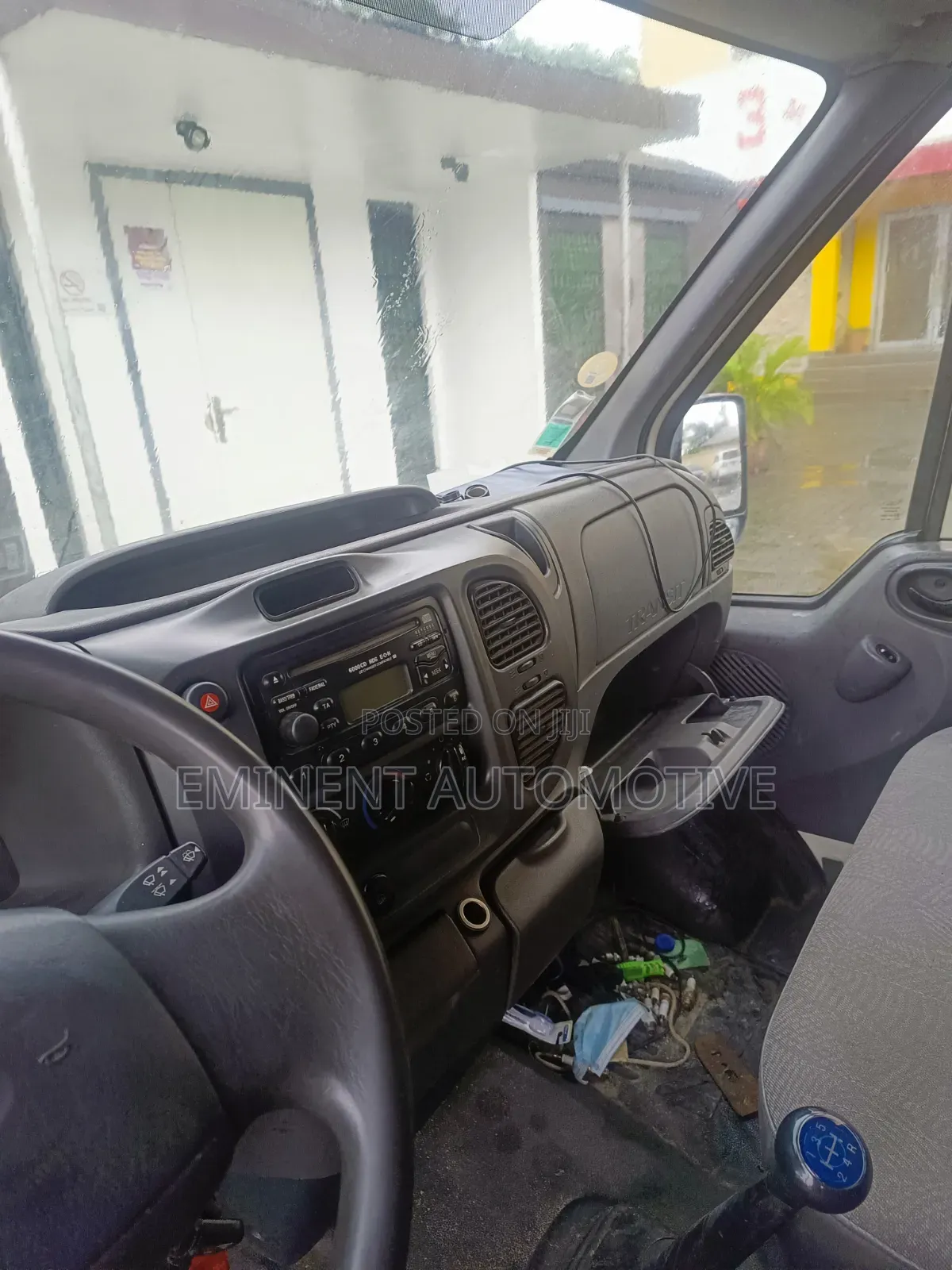Ford Transit 2001 White