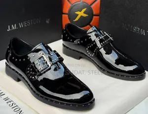 Men's Shoe