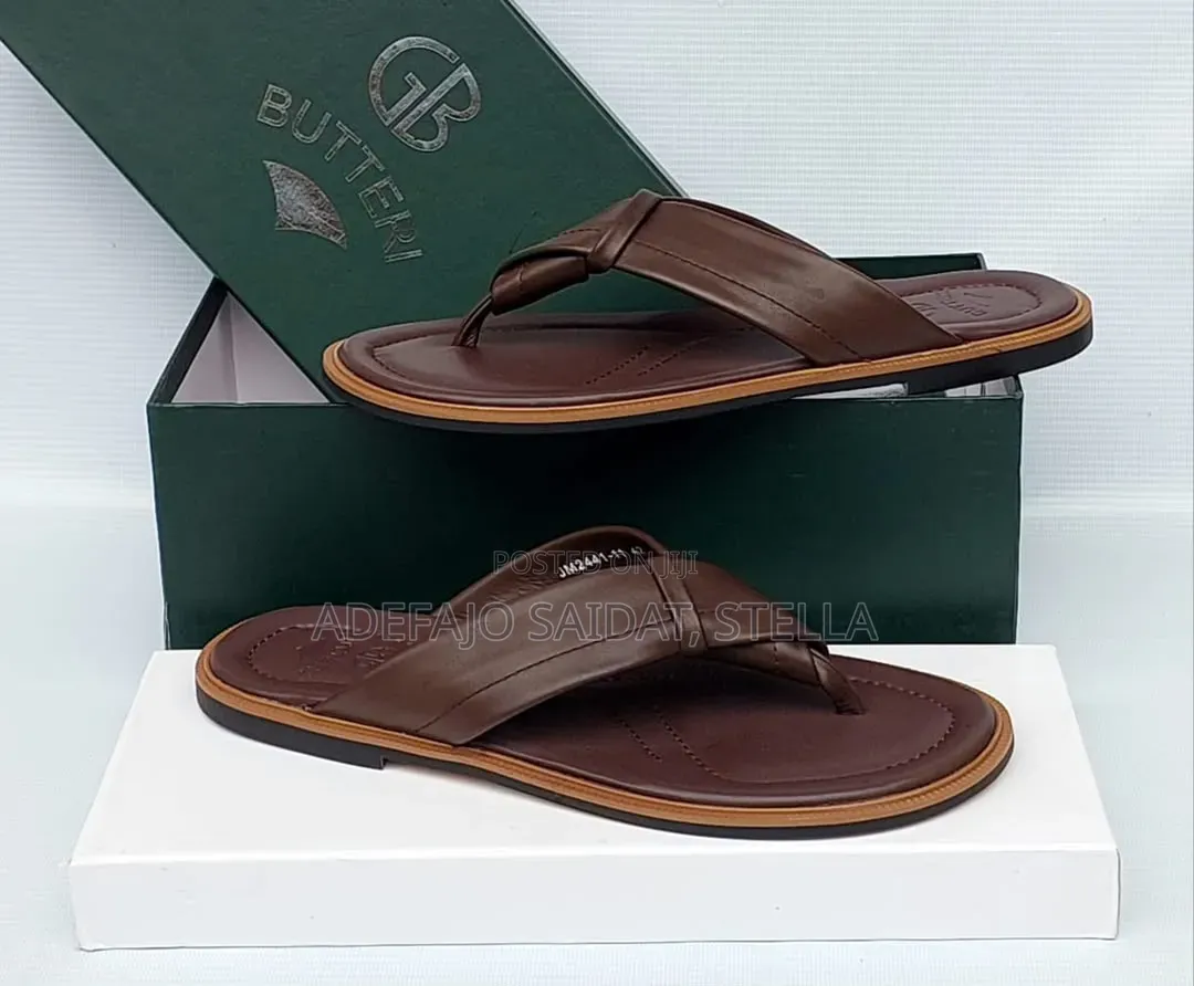 Men's Shoe