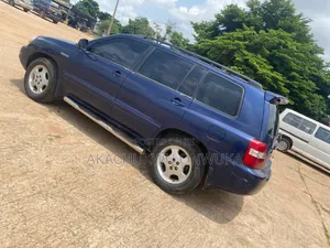 Toyota Highlander 2005 Blue