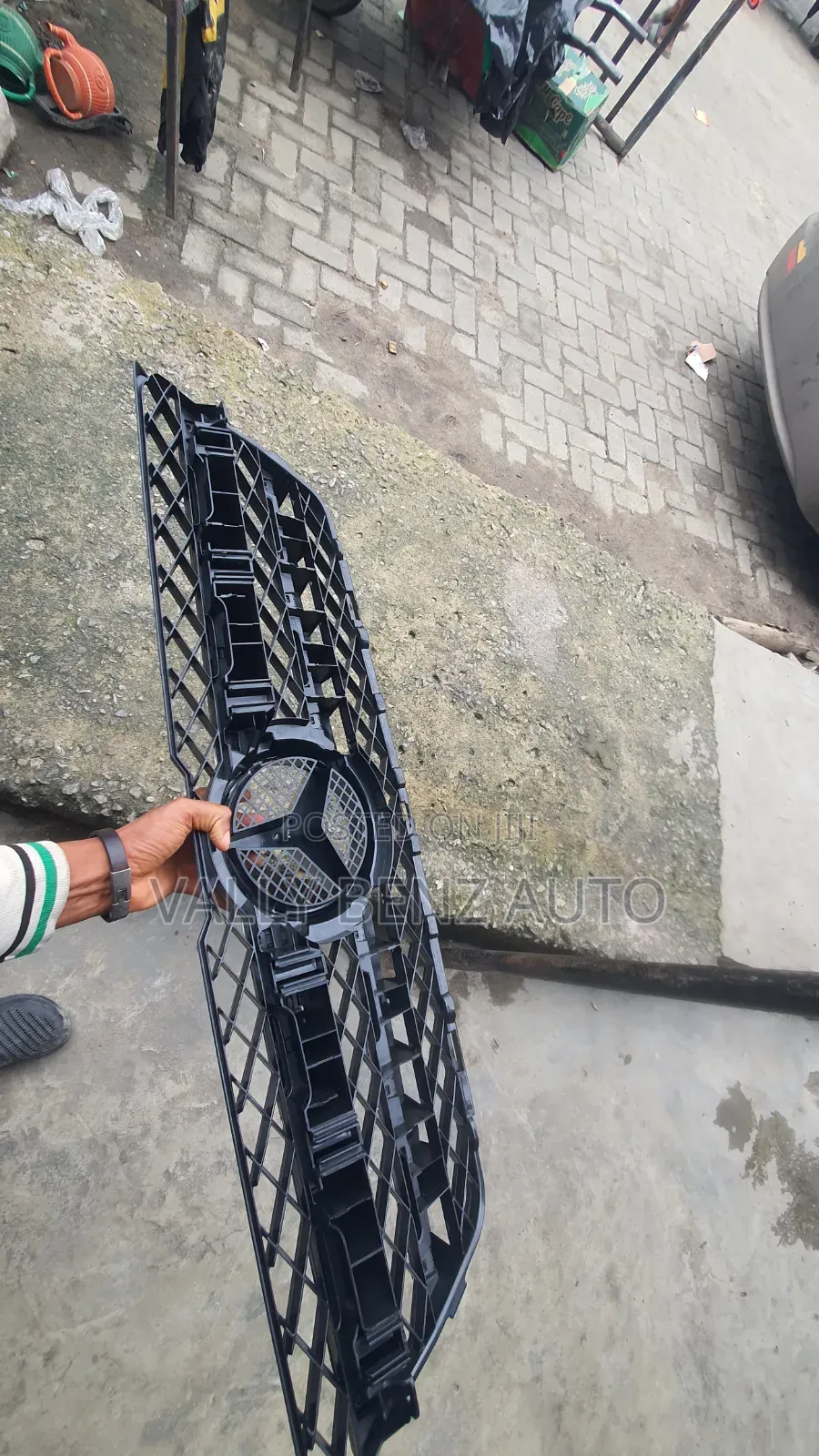Front Grille GLK 2010 Model