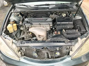 Toyota Camry 2004 Green
