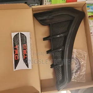 Universal Carbon Black Fender Side Vents Air Flow Intakes