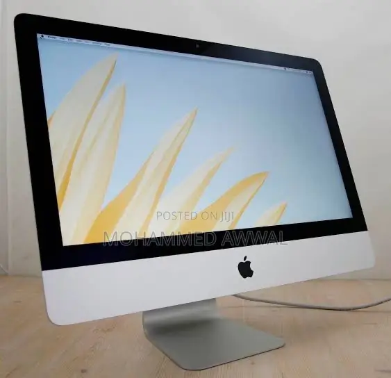 Desktop Computer Apple iMac 8GB Intel Core i5 SSD 512GB