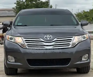 Toyota Venza 2010 Gray