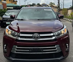 Toyota Highlander 2018 Burgundy