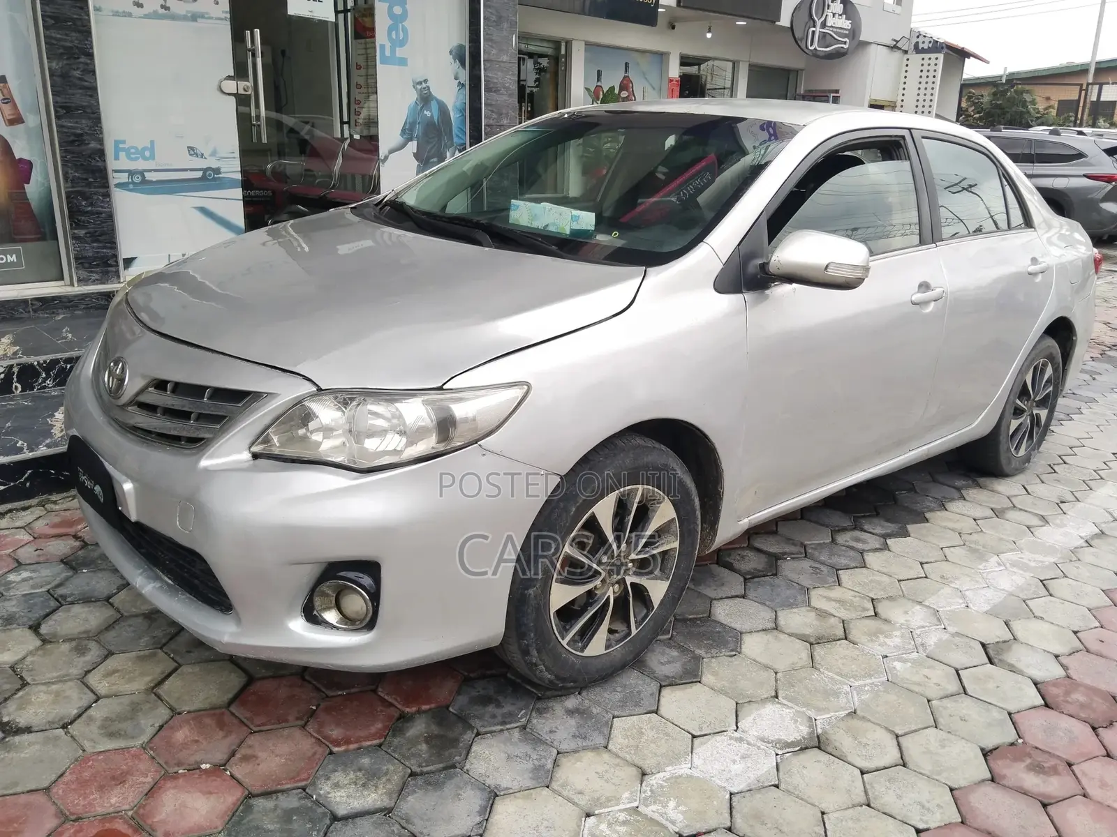 Toyota Corolla 2012 Silver