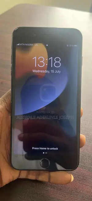 Apple iPhone 7 Plus 128 GB Black