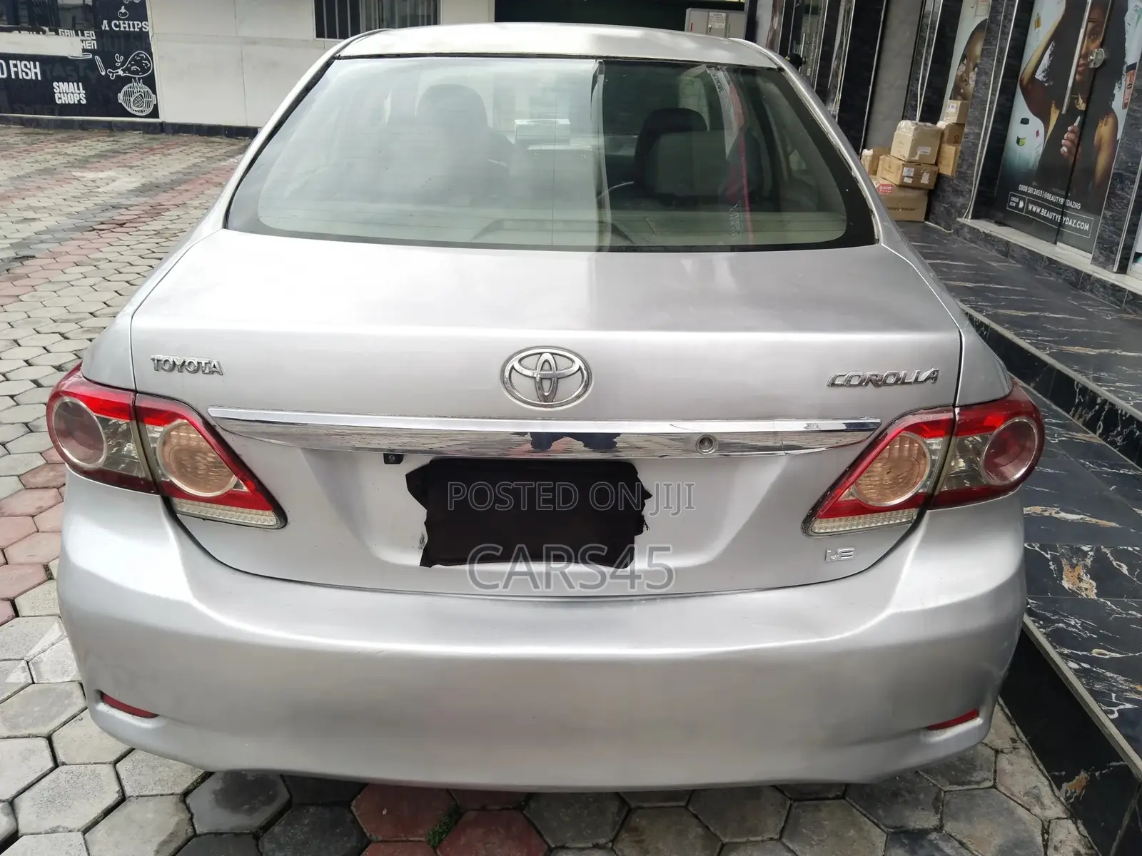 Toyota Corolla 2012 Silver