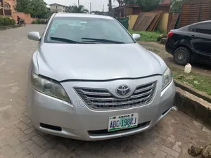 Toyota Camry 2009 Silver
