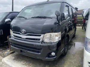 Toyota HiAce 2013 Grey