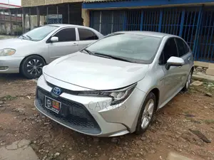 Toyota Corolla 2020 Silver