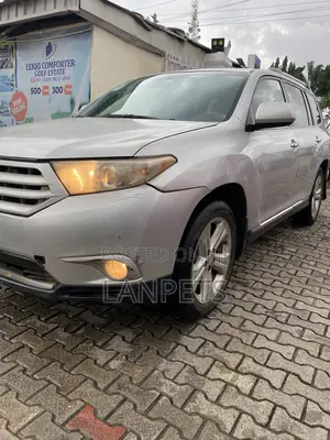 Toyota Highlander 2012 Gray