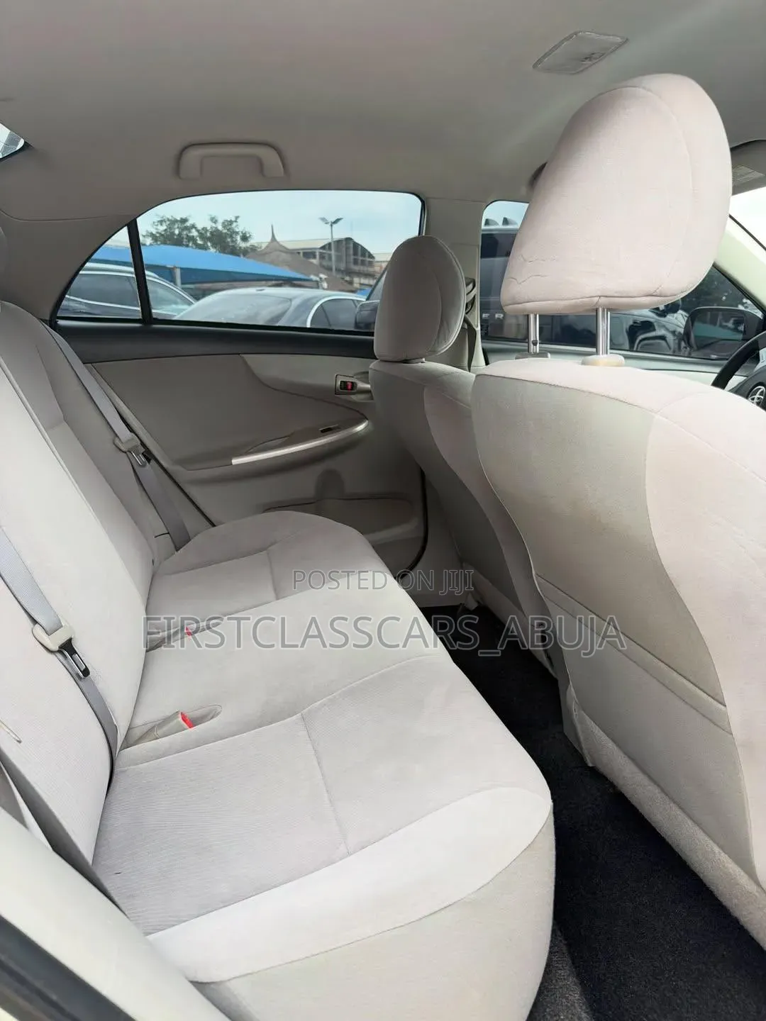 Toyota Corolla 2012 Silver