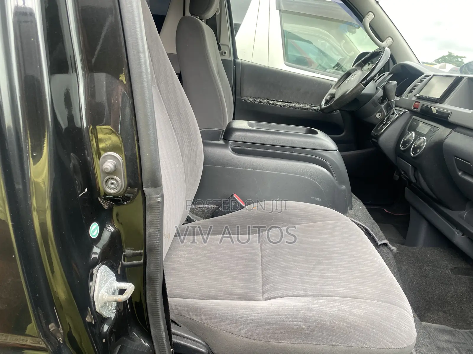Toyota HiAce 2013 Grey
