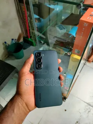 Infinix Hot 60i 128 GB Black