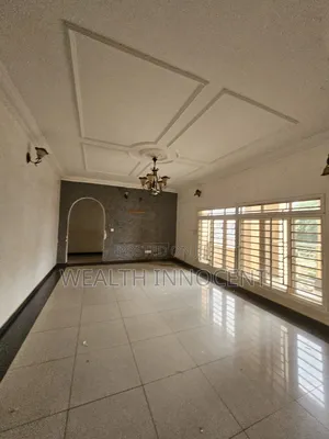 3bdrm Block of Flats in Durumi for rent