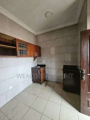 3bdrm Block of Flats in Durumi for rent