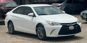 Toyota Camry 2017 White