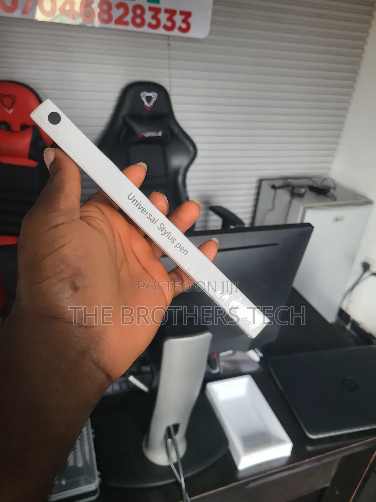 Brand New Universal Active Stylus Pen for iOS, Android Windows