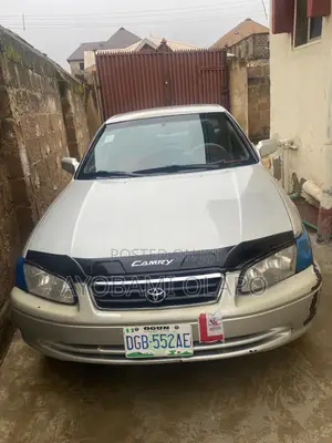 Toyota Camry 2002 Silver