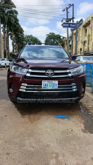 Toyota Highlander 2018 Orange